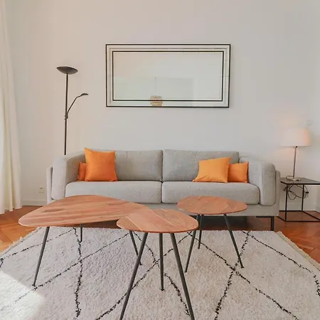 Rooftop De La Charming On Seafront With Superb Roof Terrace Appartement *